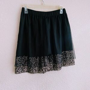 Tulle mini skirt with sequins
